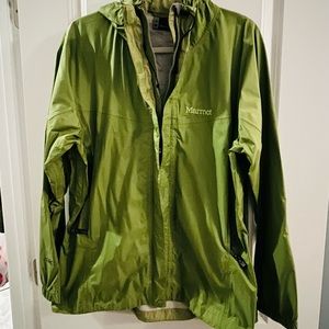 Marmot hooded windbreaker in green, size XL